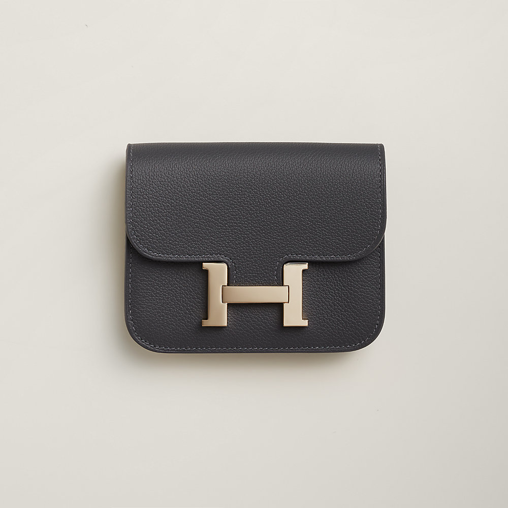 ポイントになるピンクとネイビーHermes Constance Slim wallet ポイントになるピンクとネイビーHermes Constance Slim wallet