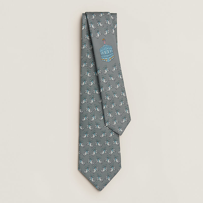 Corbata Sur les toits d'Hermès
