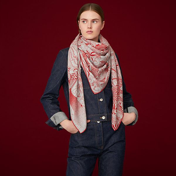 Cosmographia universalis shawl 140 Clearance