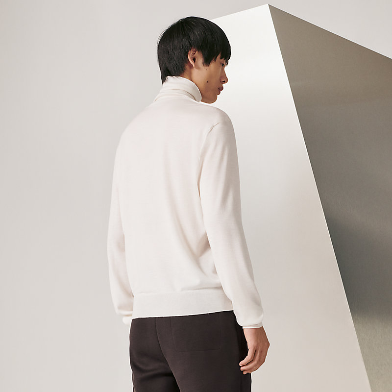 Coutures inversees turtleneck sweater