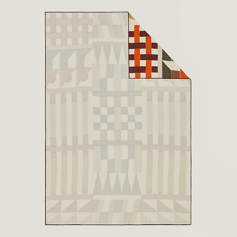 Crazy H blanket