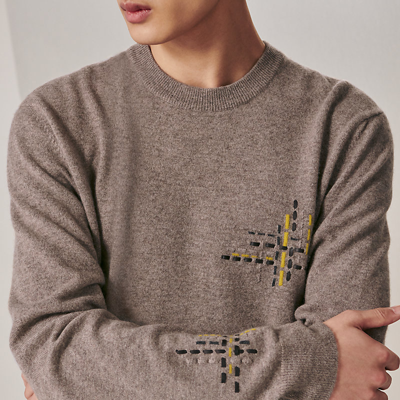 Crewneck sweater with leather detail | Hermès UAE