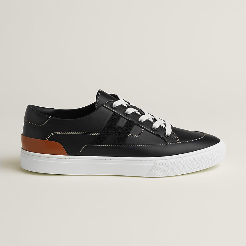 deep-sneaker--242850ZH01-side-