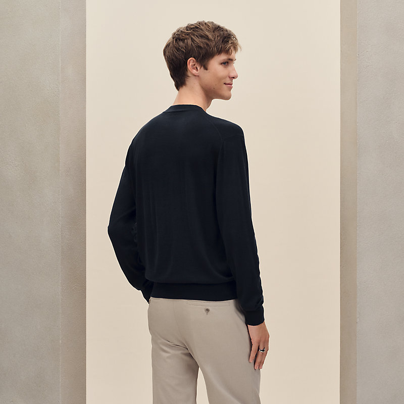 "Detail H" buttoned cardigan