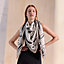 Doubleface-Seidentuch 140 La Promenade du Matin Bandana, Ansicht: Getragene Ansicht, worn, Ansicht 1 von 5