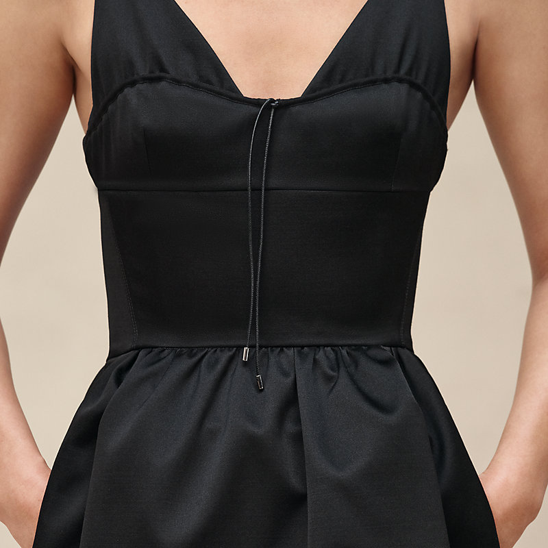 Dress with shoulder straps