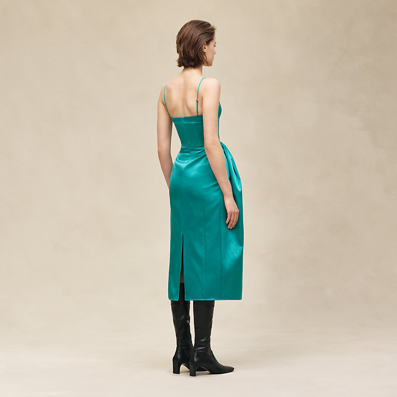 Dress with shoulder straps