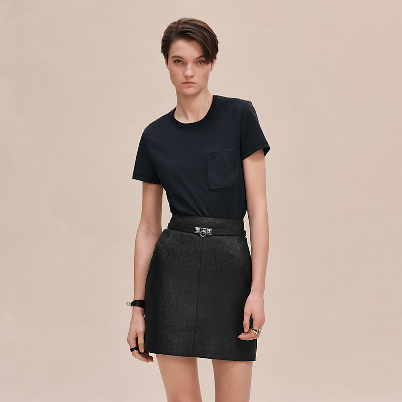 Embroidered pocket t-shirt