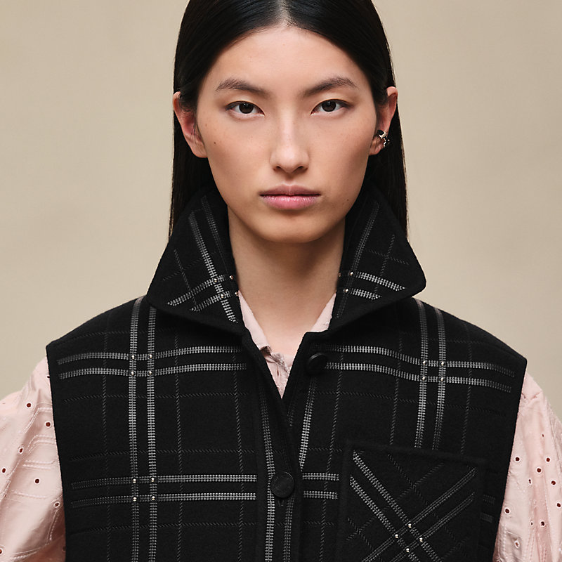 HERMES エルメス H柄 Vネック ニットベスト ブラック HERMES(エルメス) ニットベスト ブラック サイズ 34｜【公式】カインド