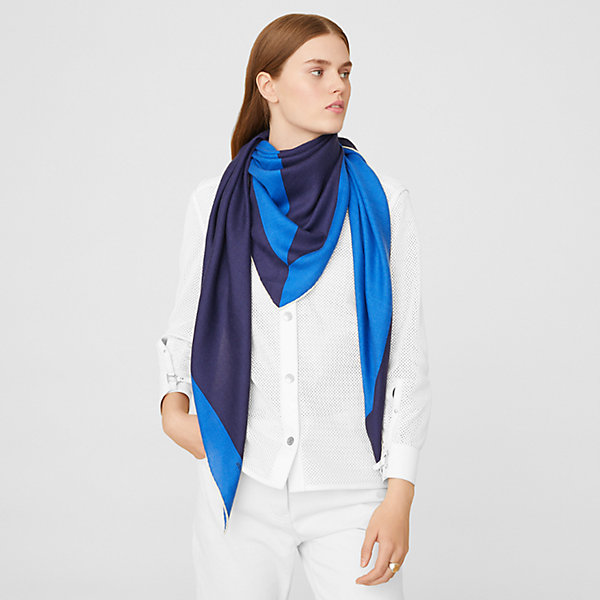 hermes giant triangle scarf