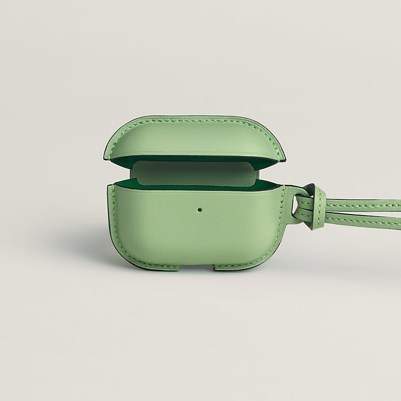 エルメス HERMES AirPods Pro2 ケース グリーン Étui pour AirPods Pro 2 | Hermès Luxembourg