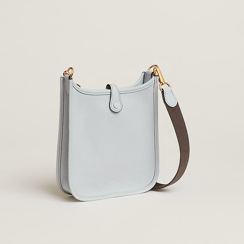 Evelyne 16 Amazone 백