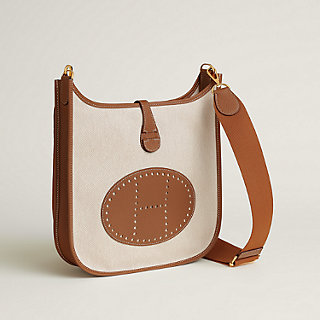 【即完売★】HERMES Evelyne III 29 bag Noir☆ Evelyne III 29 bag | Hermès USA