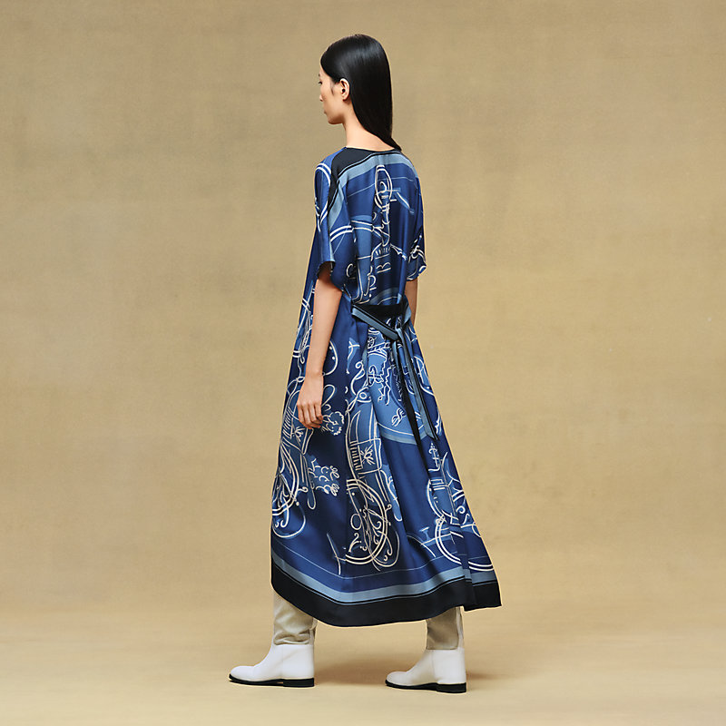 "Ex-Libris a Main Levee" caftan
