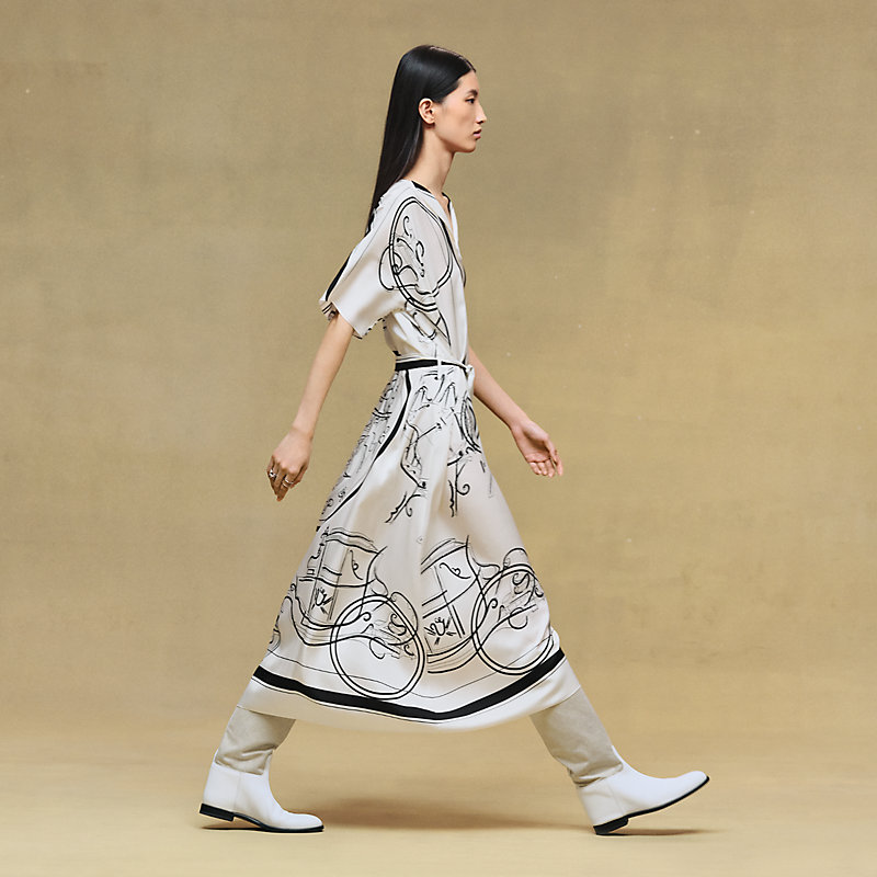 "Ex-Libris a Main Levee" caftan