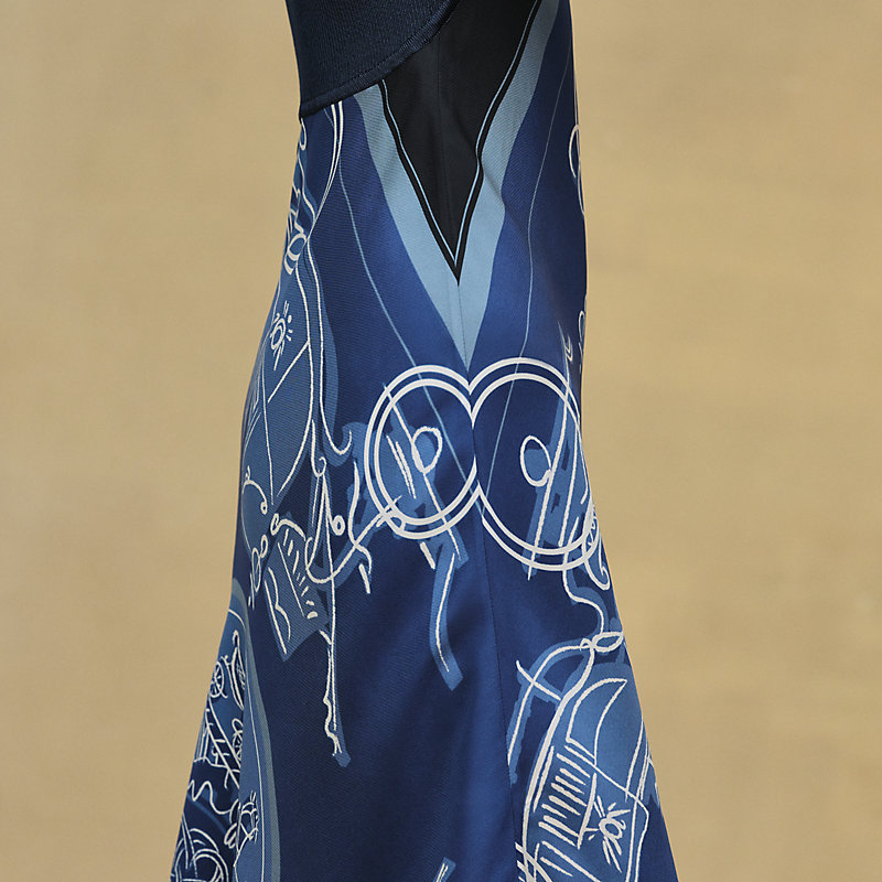 "Ex-Libris a Main Levee" short-sleeve twillaine long dress