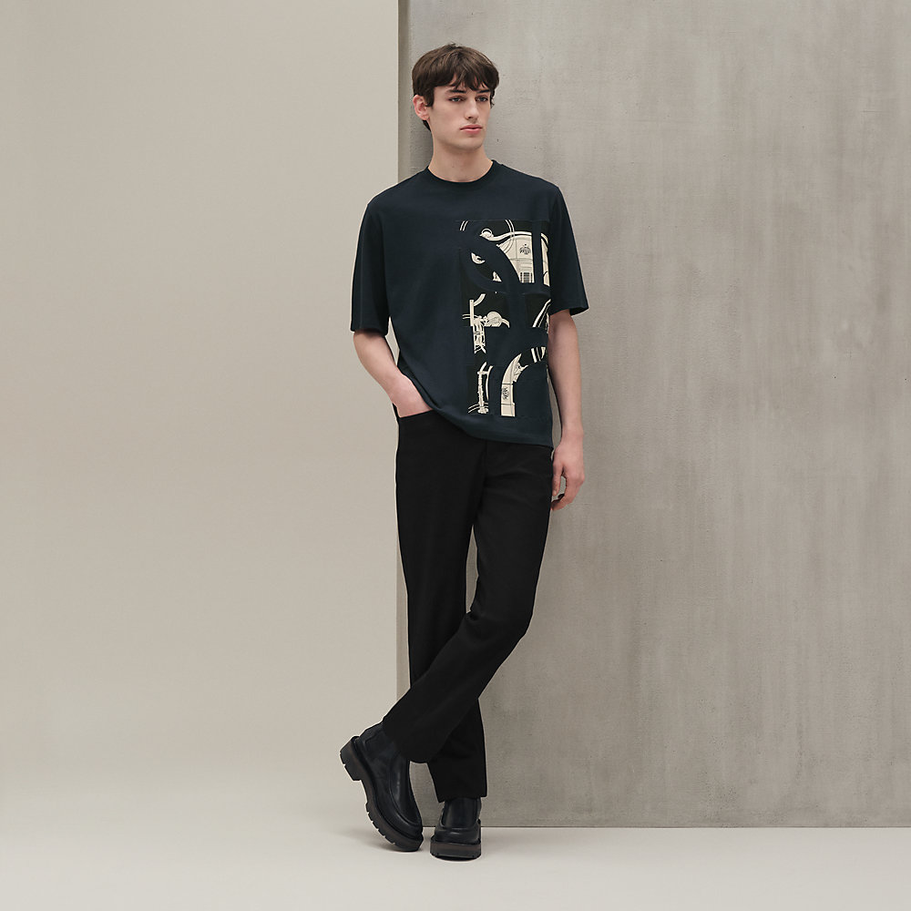 【シンプルでエレガント♪】HERMES maxi ricamata Tシャツ T-shirt with maxi print | Hermès Saudi Arabia