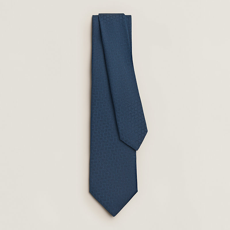Faconnee H 24 tie
