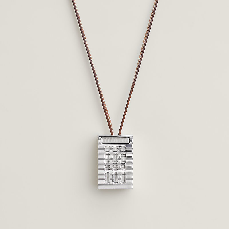 HERMES 新作 大人のお洒落 キーリング 洗練 Faubourg Surprise HERMES 新作 大人のお洒落 キーリング 洗練 Faubourg Surprise
