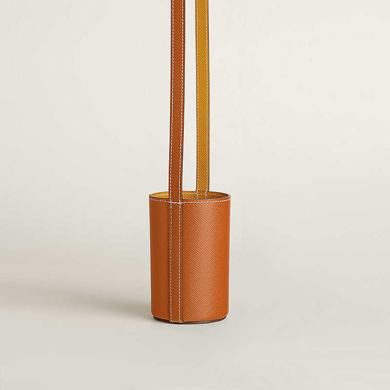 Flaneuse water bottle and shoulder strap, View: , view 3 of 5