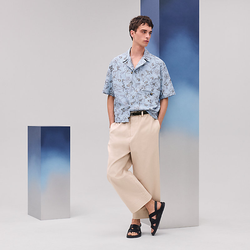 唯一無二の個性をまとう HERMES Fleurs technique 半袖シャツ fleurs-technique-short-sleeve-