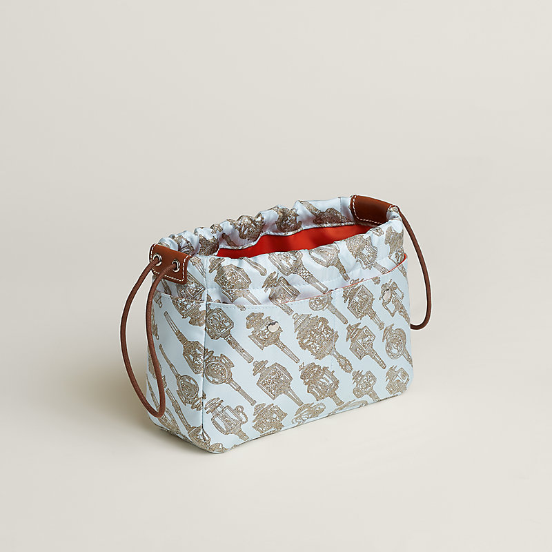 Fourbi 20 pouch - Blue | Hermès Canada