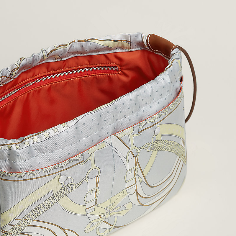 HERMES25フェルト Fourbi 25 pouch | Hermès Canada