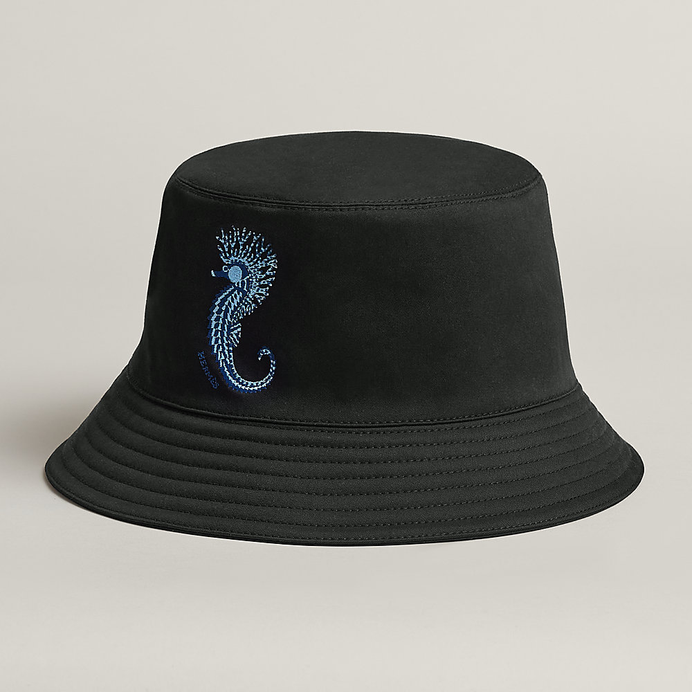 Look hat at Fred Hermès | Mi bucket USA