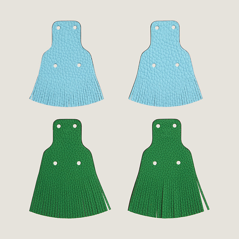 Fringed shoe accessories
