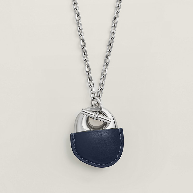 Galet Gaine necklace