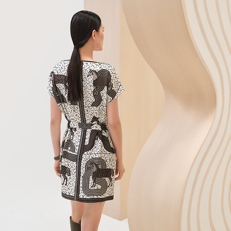 Garde-Robe Pop