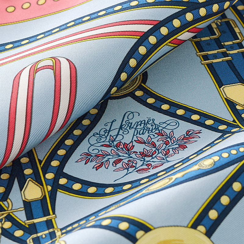 Grand Tralala scarf 45