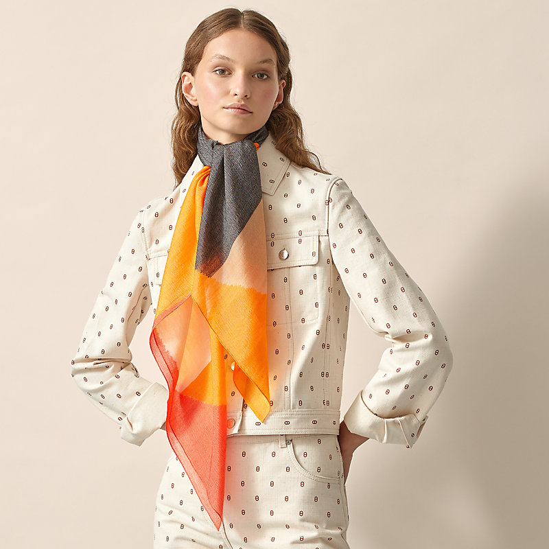 hermes h shawl