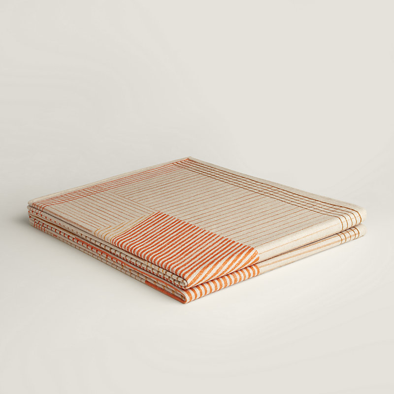 H Brick blanket