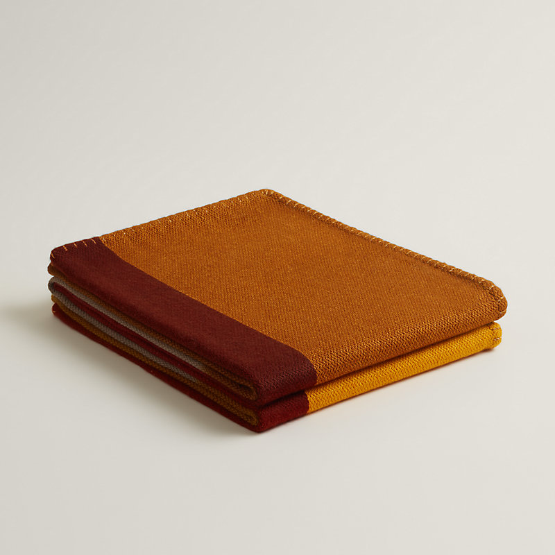 H Dye blanket