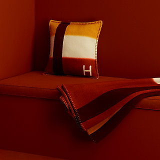 h shaped pillow