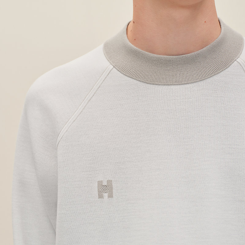 "H Golf" reversible crewneck sweater
