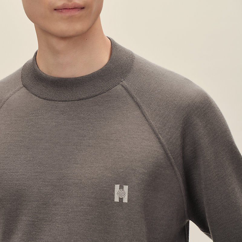 "H Golf" reversible crewneck sweater