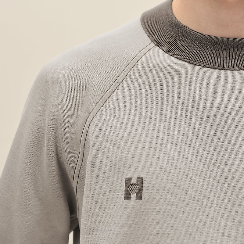 "H Golf" reversible crewneck sweater