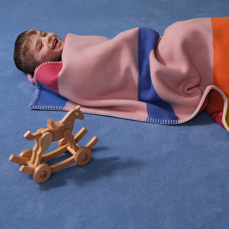 H Gourmand blanket