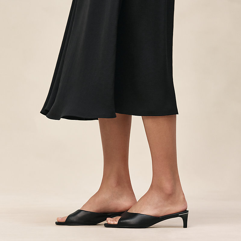 "H Kelly" flared asymmetric skirt