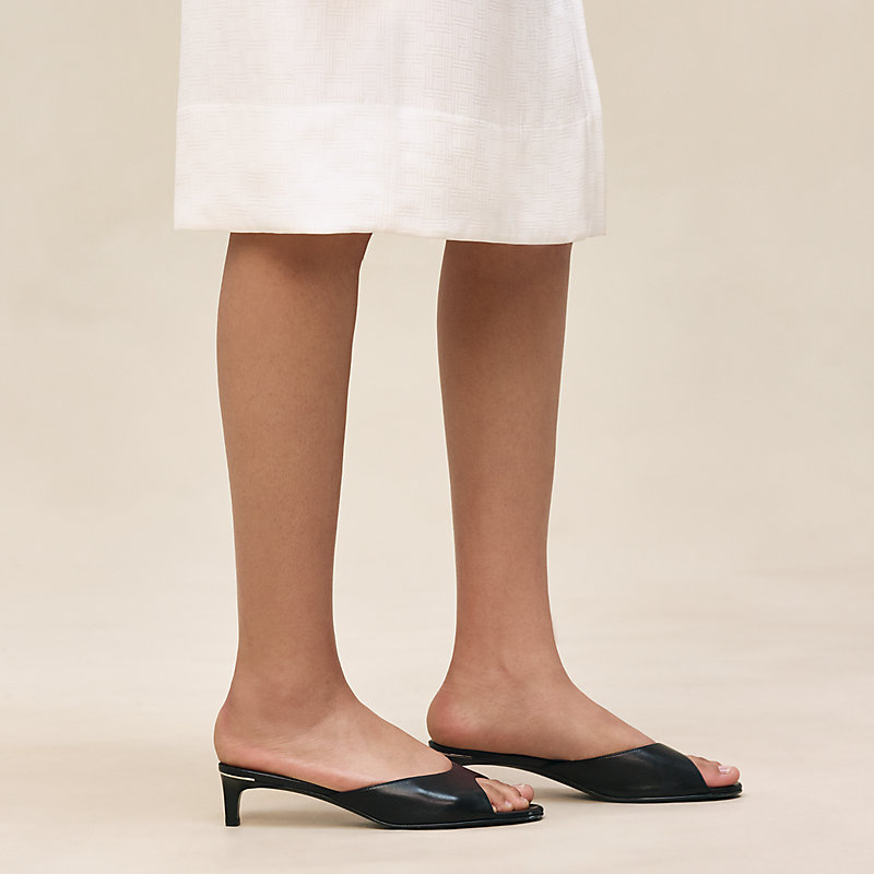 "H Kelly" wraparound dress