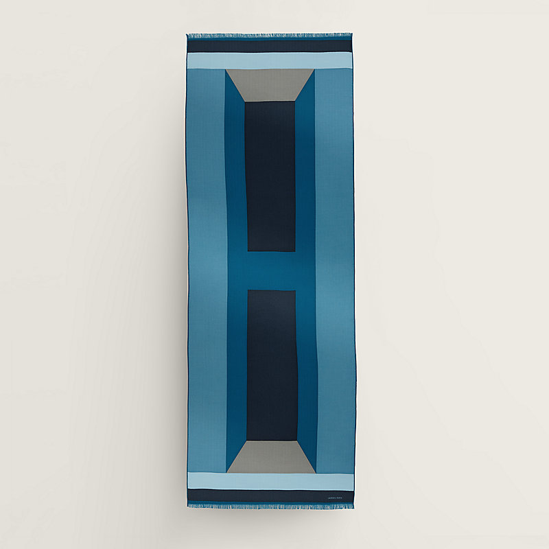 H Perspective rectangle