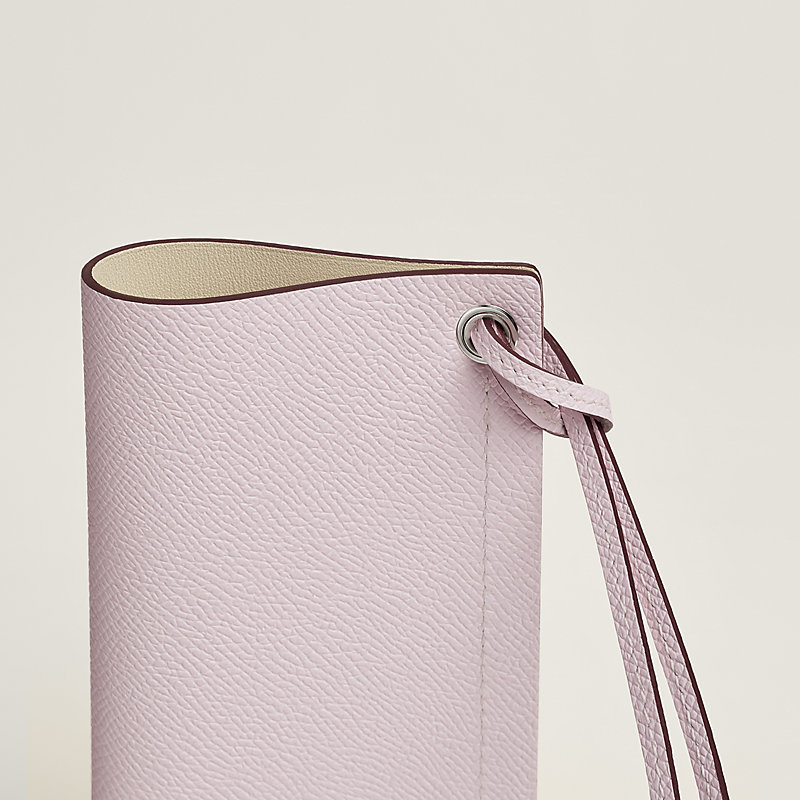 【HERMES】H Sellier verso glasses case H Sellier verso glasses case | Hermès Canada