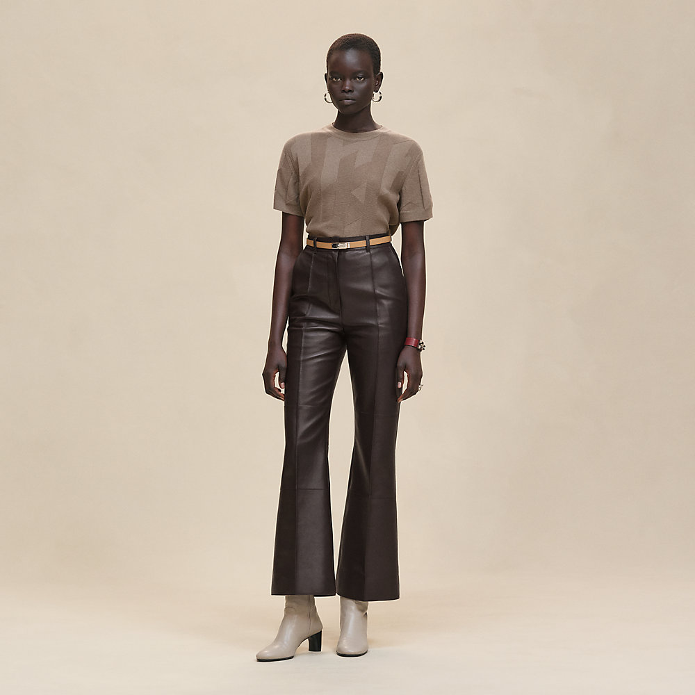 "H" short-sleeve sweater