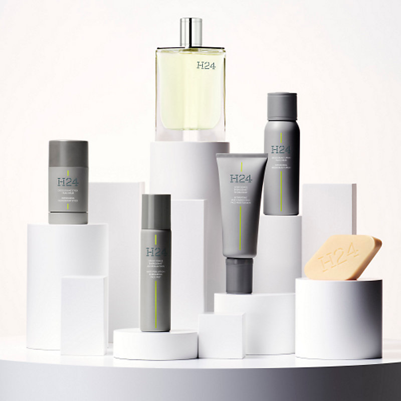 H24 하이드레이팅 앤드 에너자이징 페이스 모이스춰라이저 - 100 ml