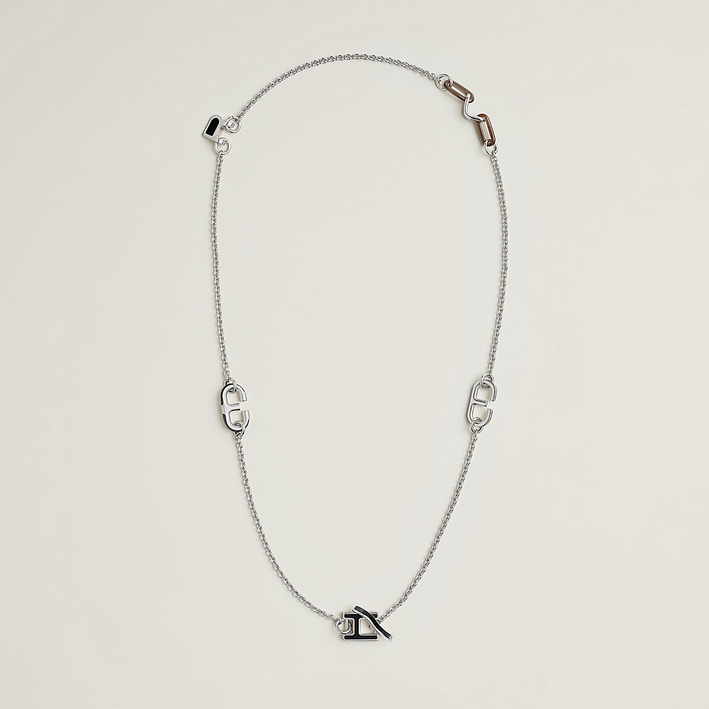 アクセサリー HERMES Leather Necklace Zebra Silver Halphabet necklace | Hermès USA