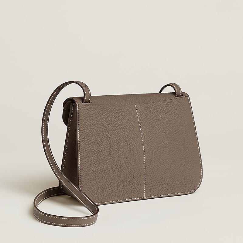 halzan-25-bag--082027CK18-worn