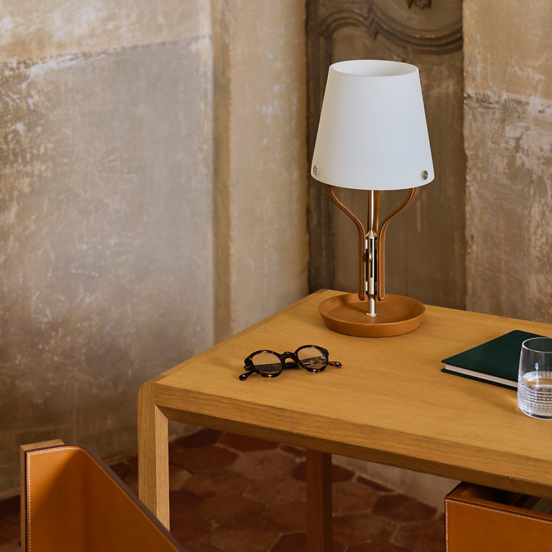 Harnais table lamp