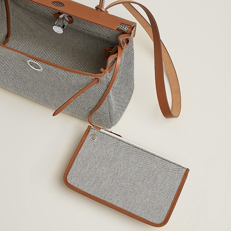 【洗練デザイン】HERMES Sac Herbag Zip 31 Zipルトゥルネバッグ Herbag Zip 31 hobnailed bag | Hermès Mainland China